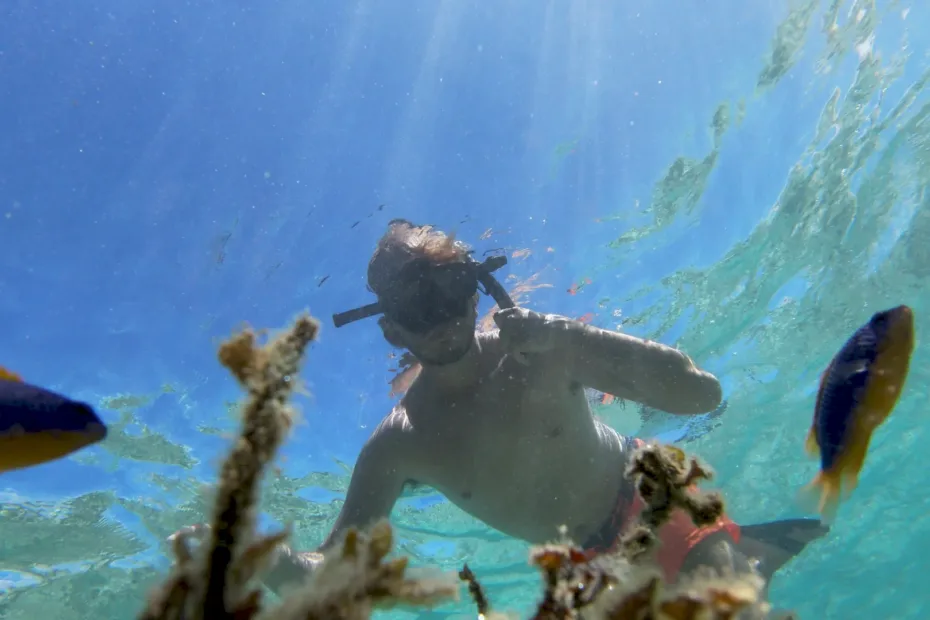 Faire du snorkeling aux fidji -blog voyage backpack